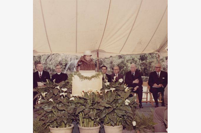bayou bend 50th anniversary blog post - ima hogg at dedication ceremony