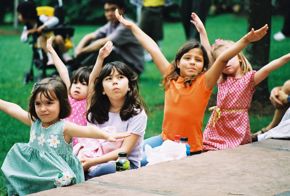 bayou bend family day / texas children's art festival