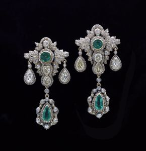 Possibly Indian or Spanish, Earrings from a Parure, c. 1780–1820, emeralds, diamonds, and yellow gold with silver overlay