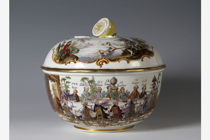 Meissen Porcelain Manufactory, Punch Bowl with Cover,  18th century