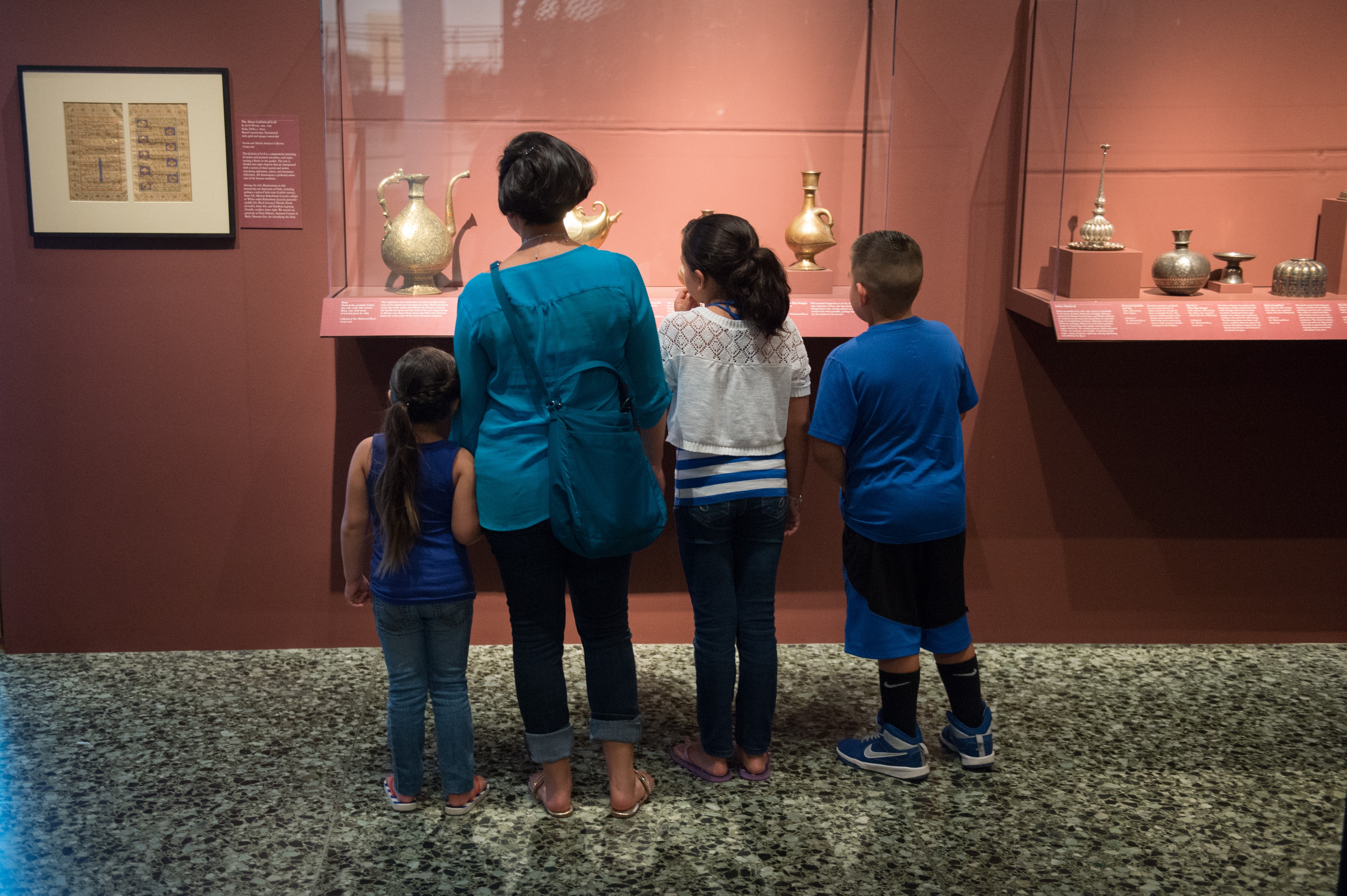 Family activity totes museum deals of fine arts houston